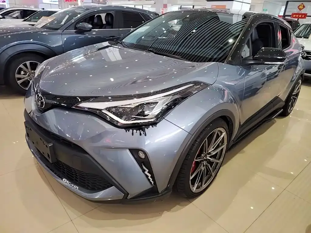 Toyota C-HR — фото 7