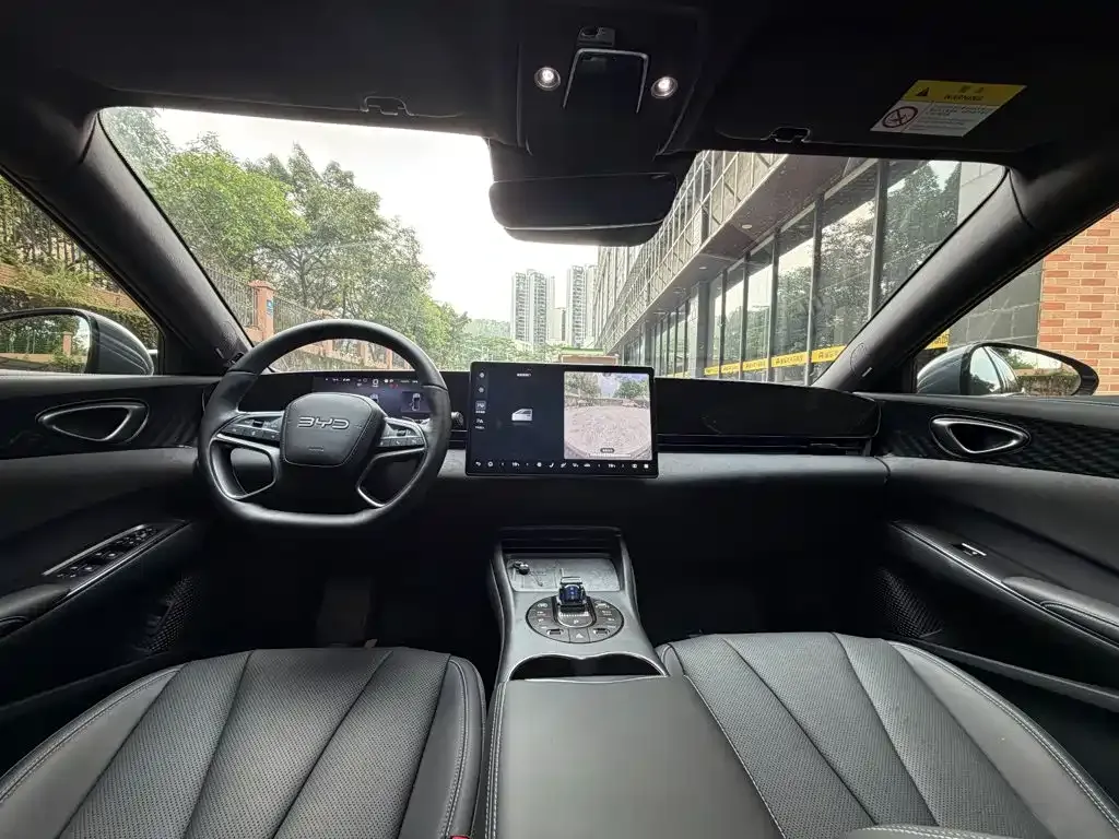 BYD Seal — фото 4