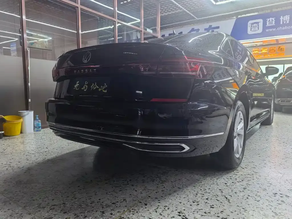 Volkswagen Passat — фото 3
