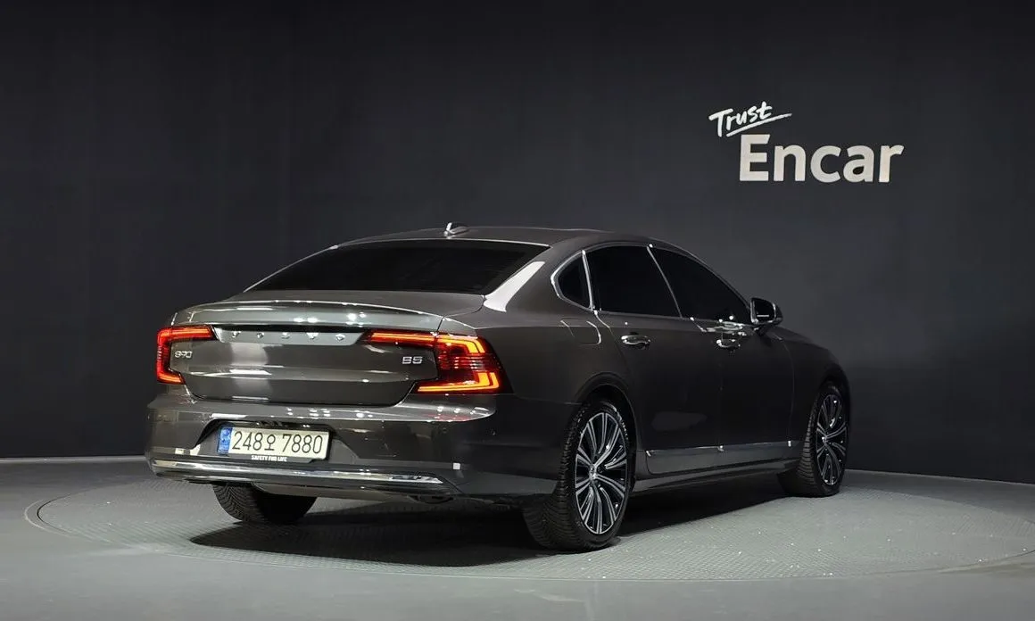 Volvo S90 — фото 6