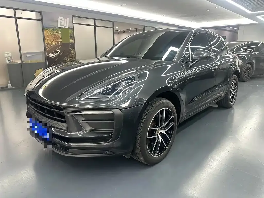 Porsche Macan — фото 1