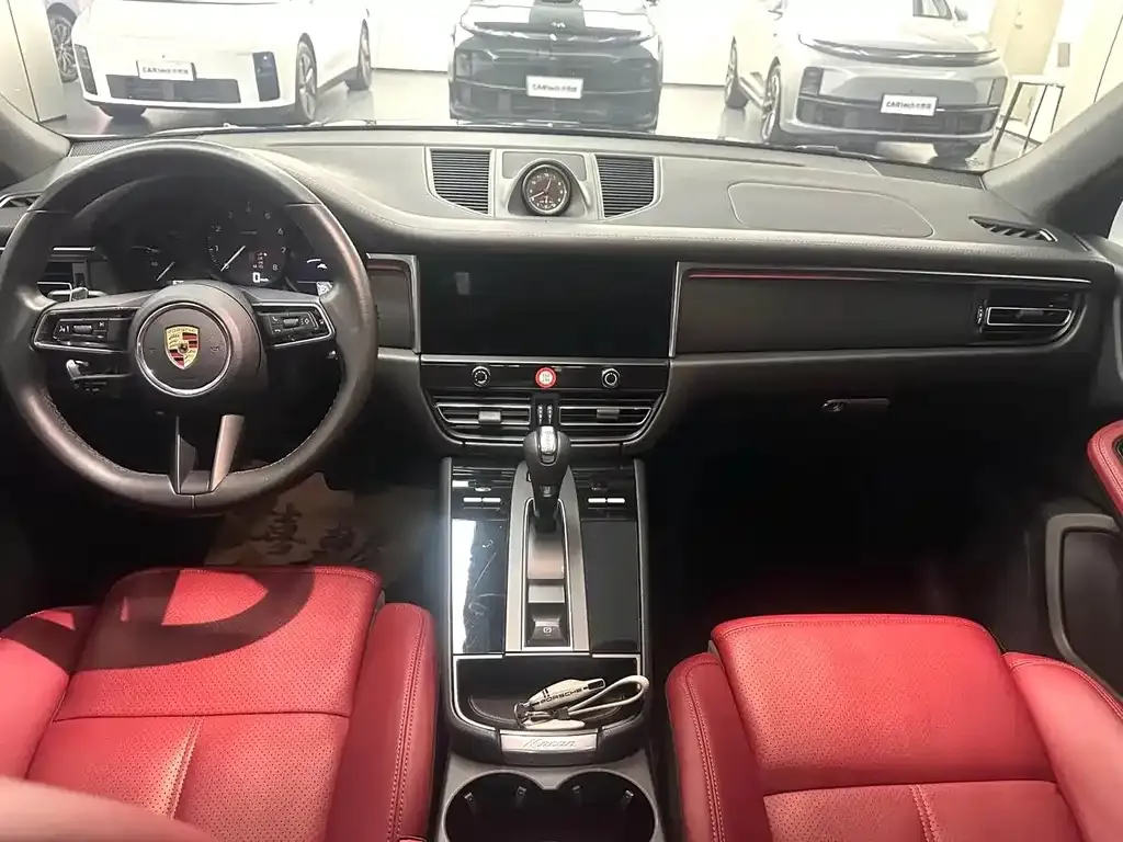 Porsche Macan — фото 3