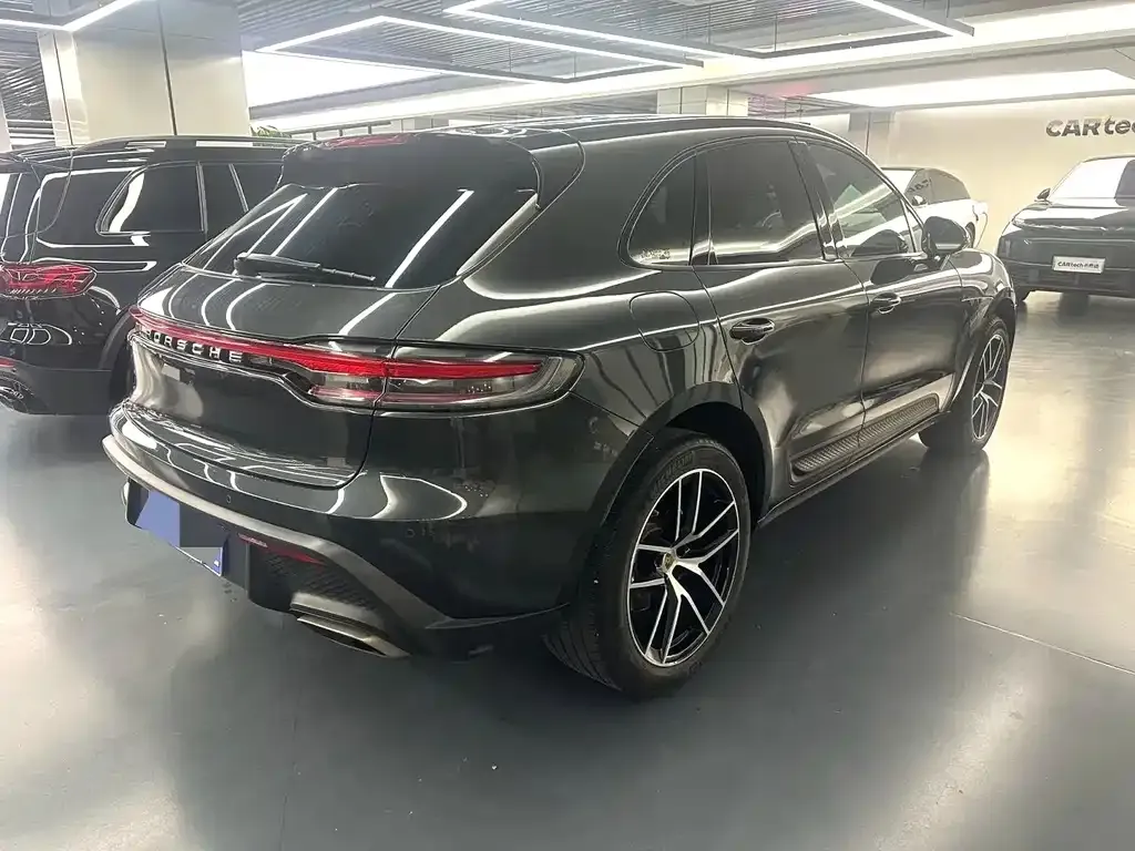 Porsche Macan — фото 6