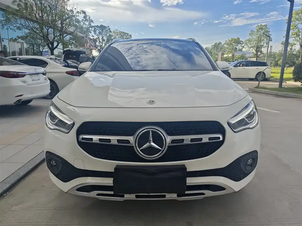 Mercedes-Benz GLA — фото 3
