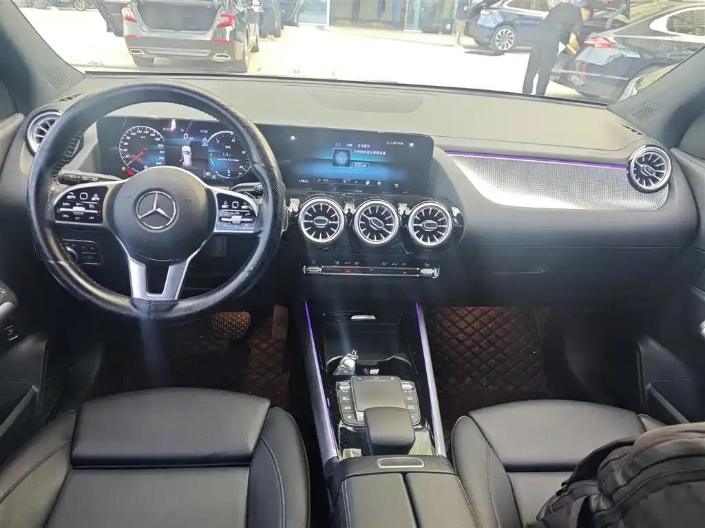 Mercedes-Benz GLA — фото 9