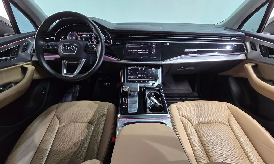 Audi Q7 — фото 7