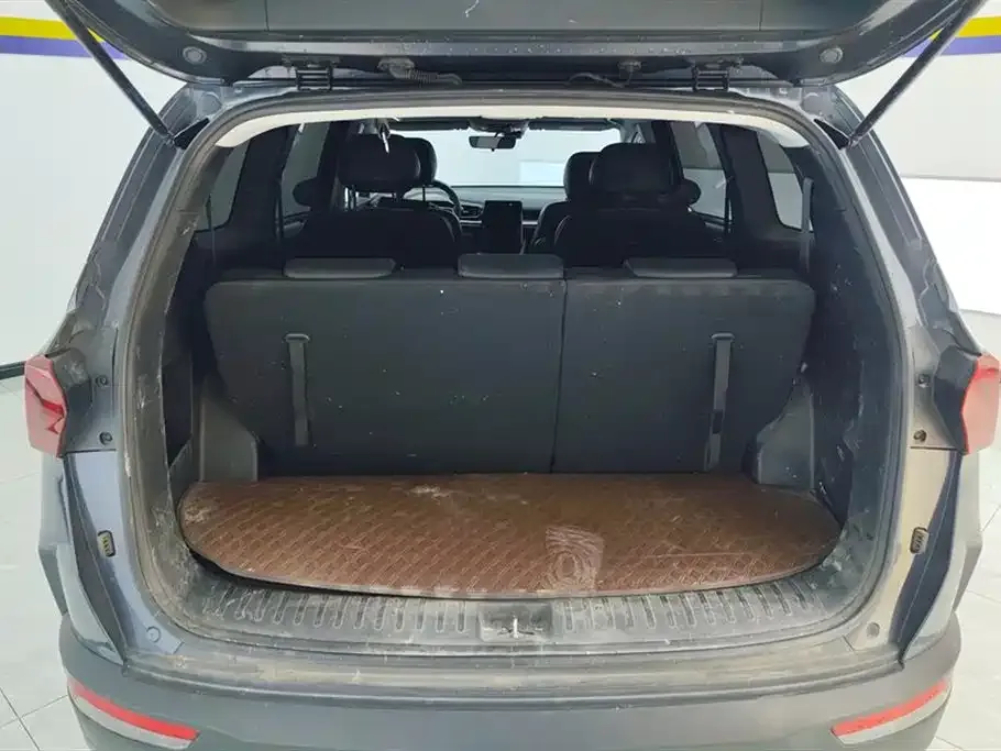 Hyundai Custo — фото 6