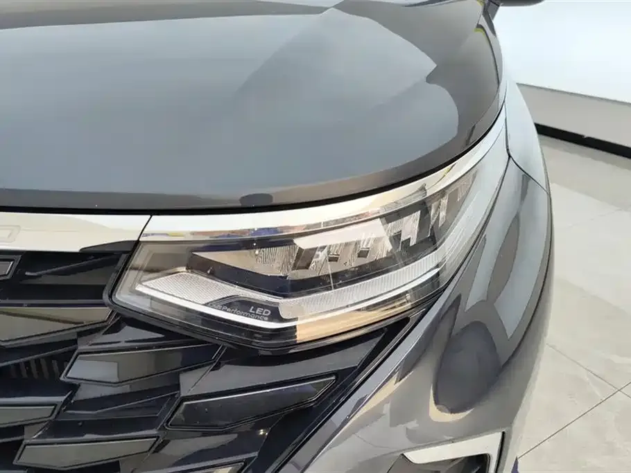 Hyundai Custo — фото 9