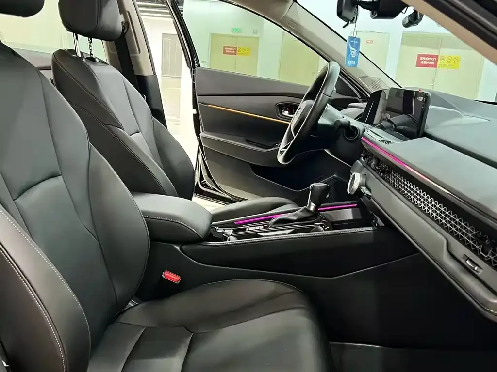 Honda Accord — фото 6
