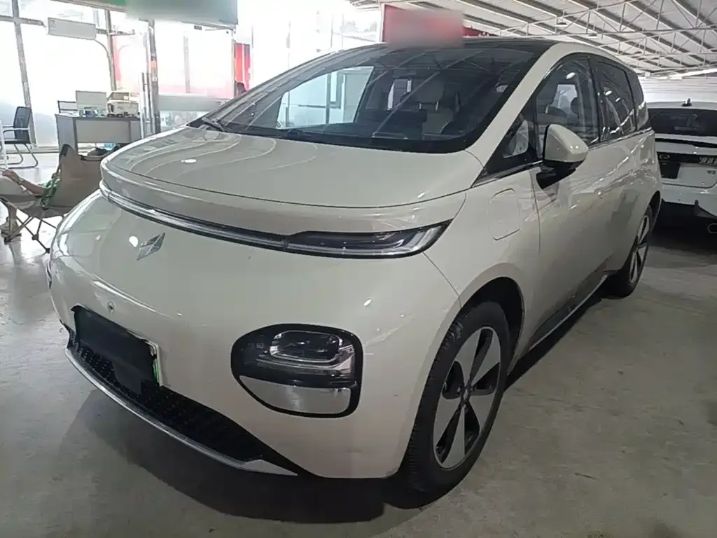 Baojun Yunduo — фото 1