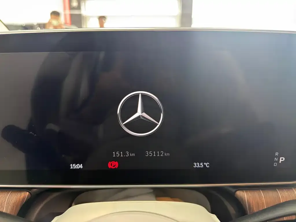 Mercedes-Benz EQE SUV — фото 2