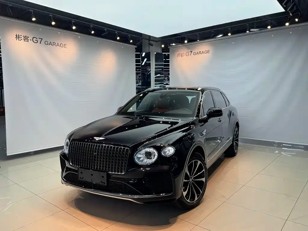 Bentley Bentayga — фото 7