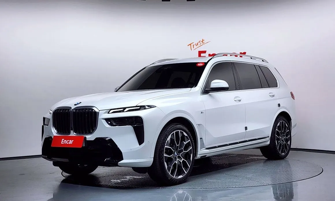 BMW X7 — фото 1