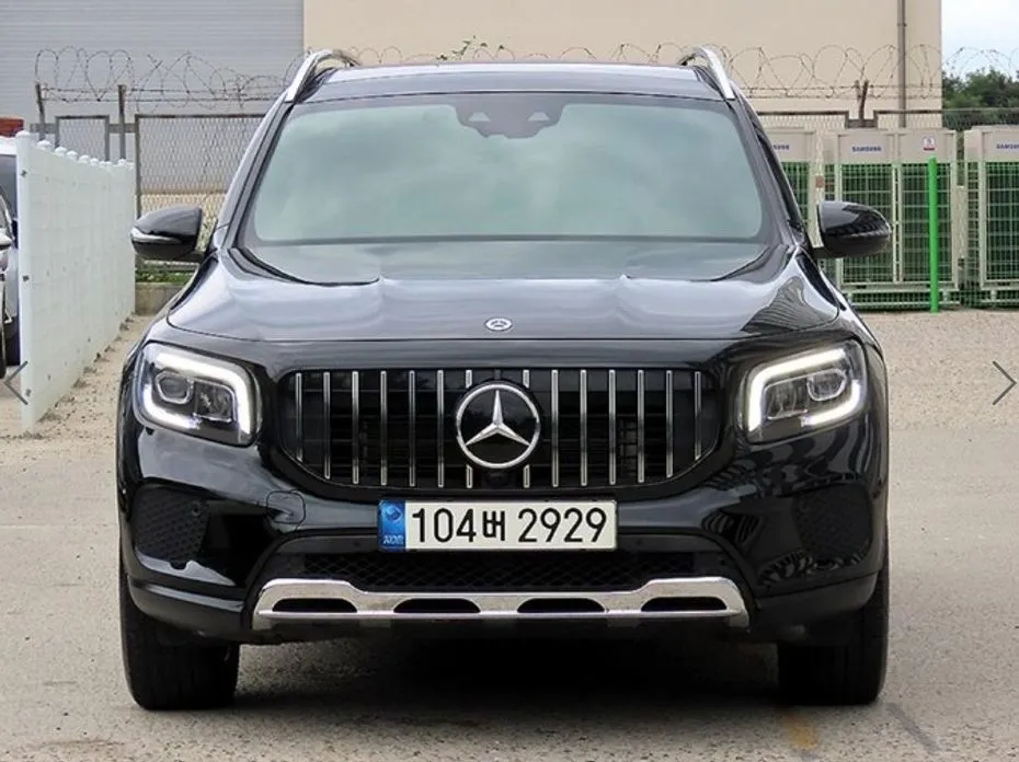Mercedes-Benz GLB-Class — фото 1