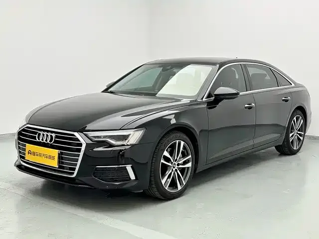 Audi A6L — фото 1