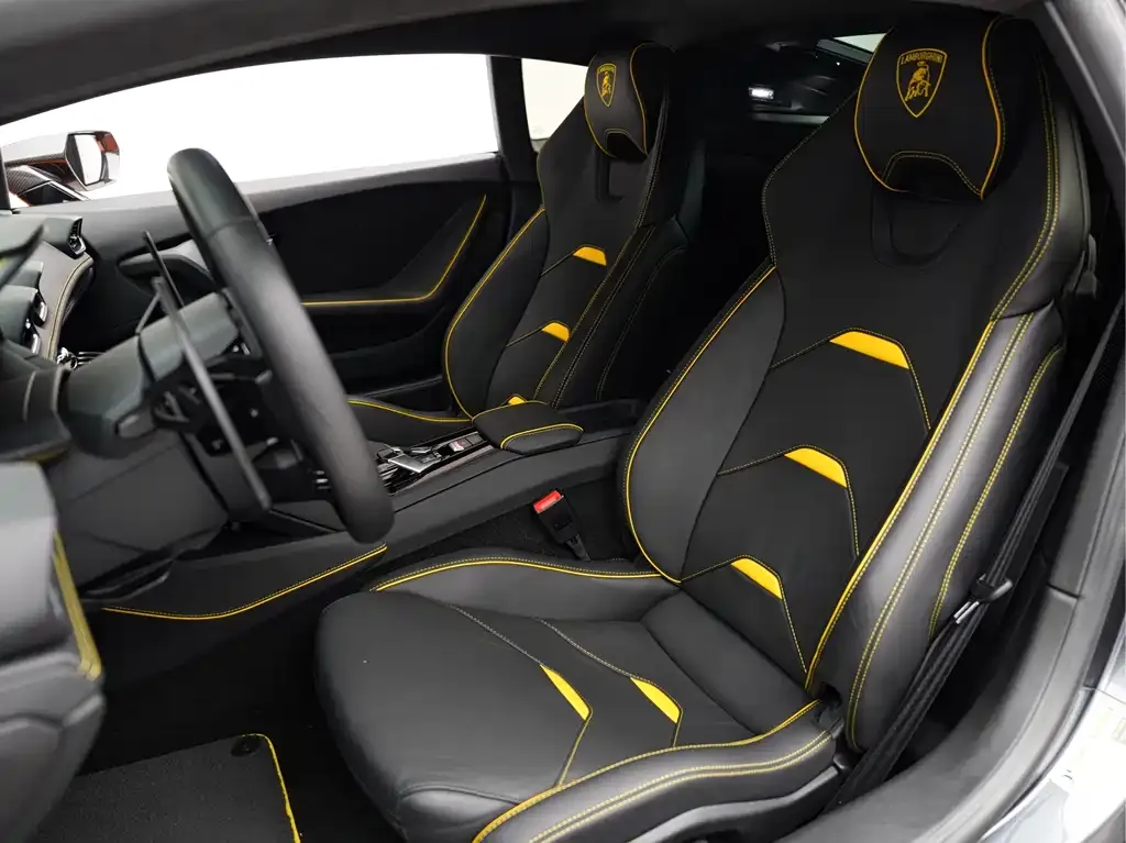 Lamborghini Huracan — фото 10