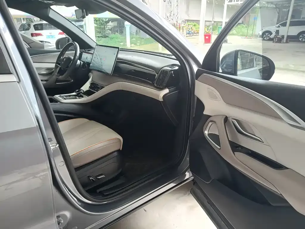 BYD Pro New Energy — фото 10