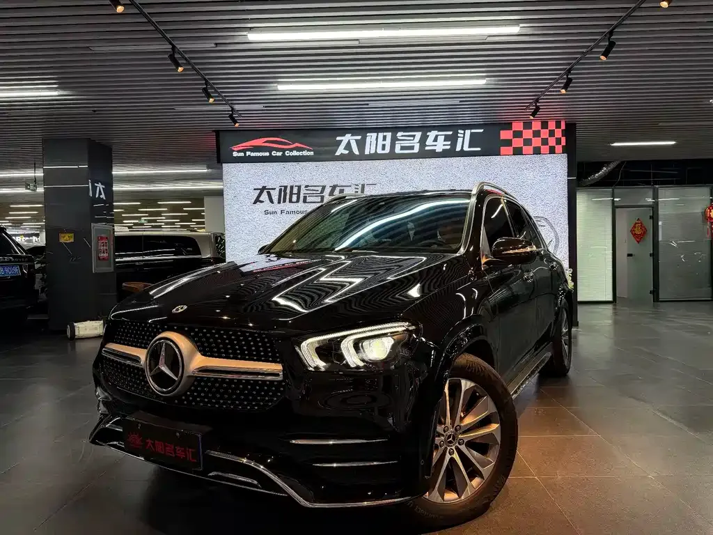 Mercedes-Benz GLE (Import) — фото 1