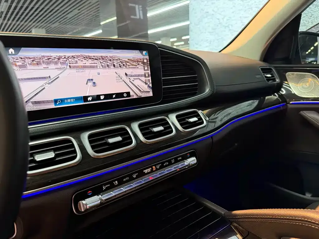Mercedes-Benz GLE (Import) — фото 10