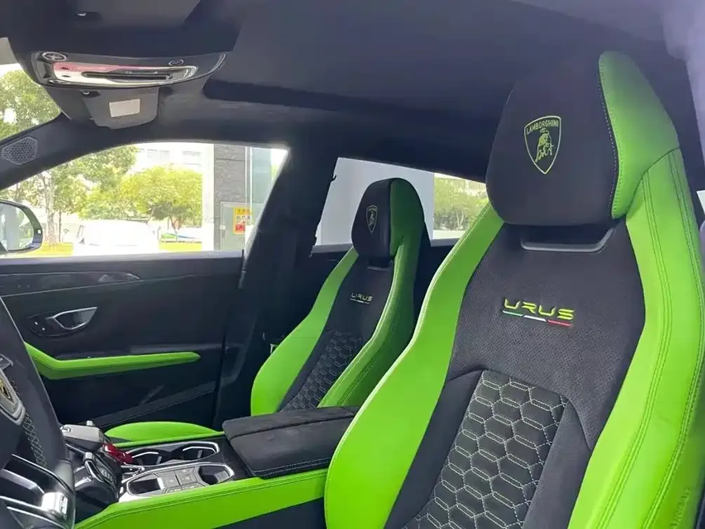 Lamborghini Urus — фото 5