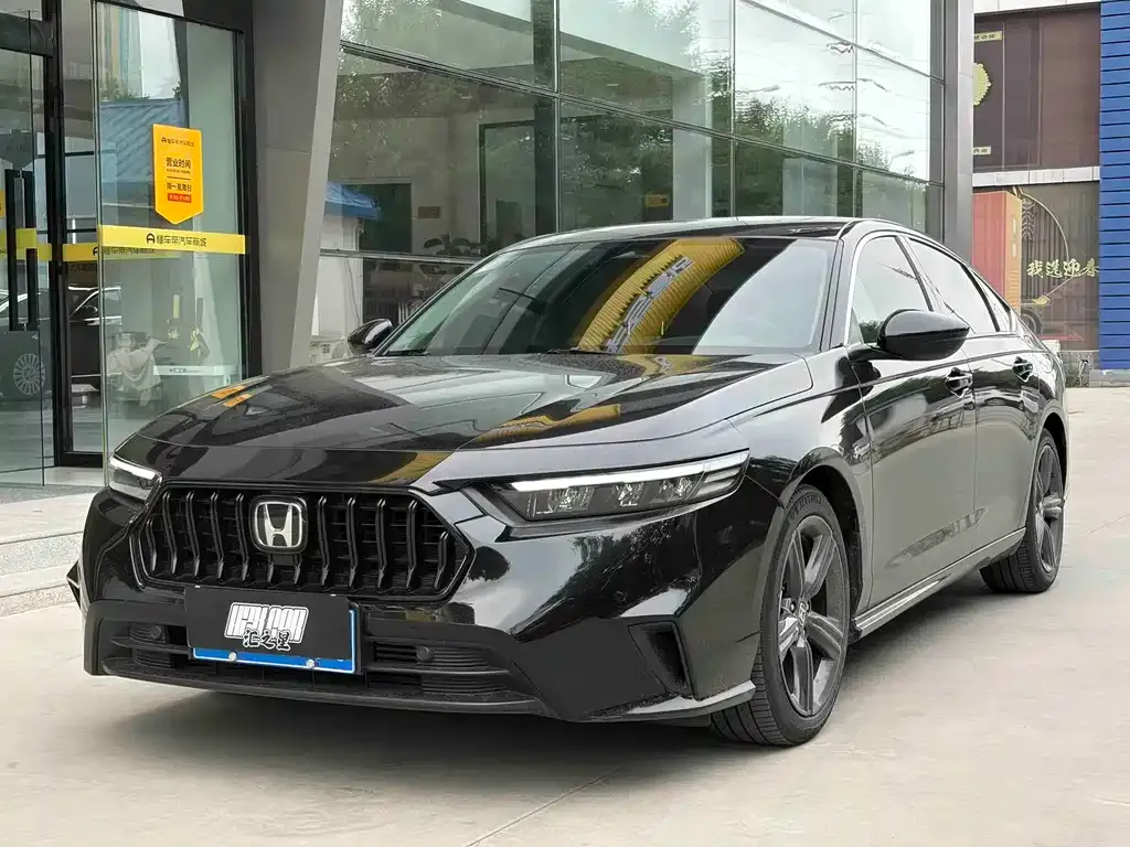 Honda Inspire — фото 1