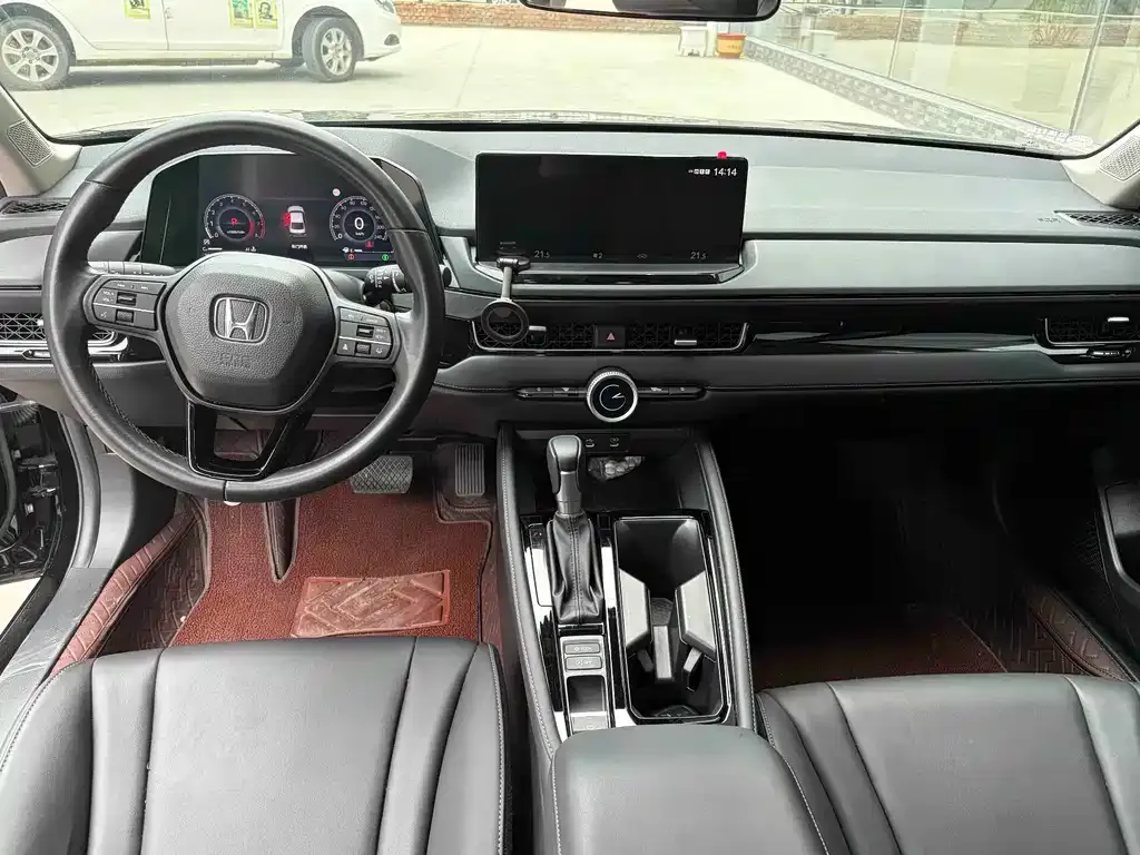 Honda Inspire — фото 4