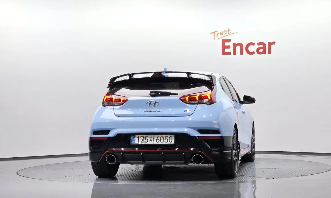 Hyundai Veloster — фото 6