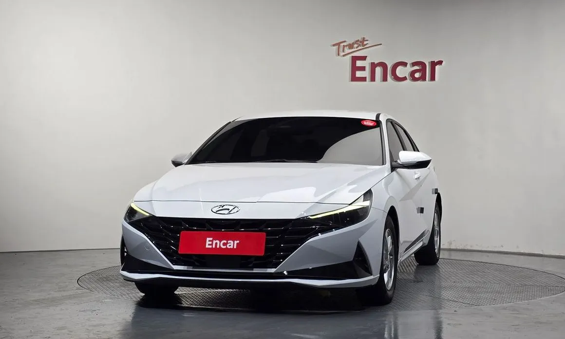Hyundai AVANTE — фото 3
