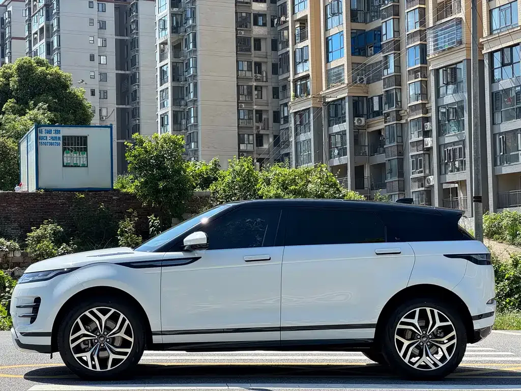 Land Rover Evoque — фото 6