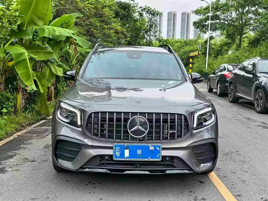 Mercedes-Benz GLB AMG — фото 6
