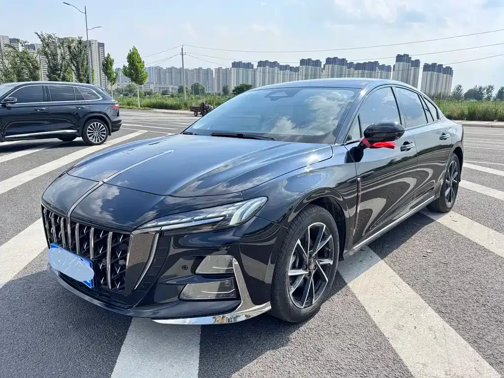 Hongqi H6 — фото 1