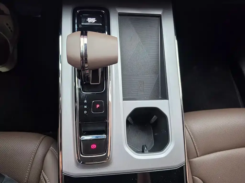 GAC Motor Trumpchi GS4 — фото 10