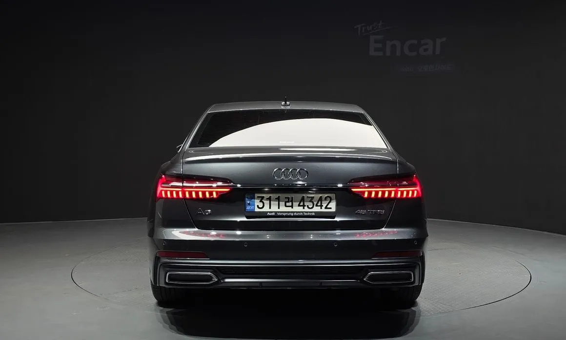 Audi A6 — фото 8