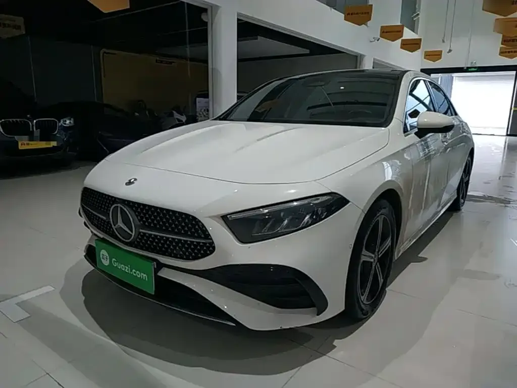 Mercedes-Benz A-Class — фото 1