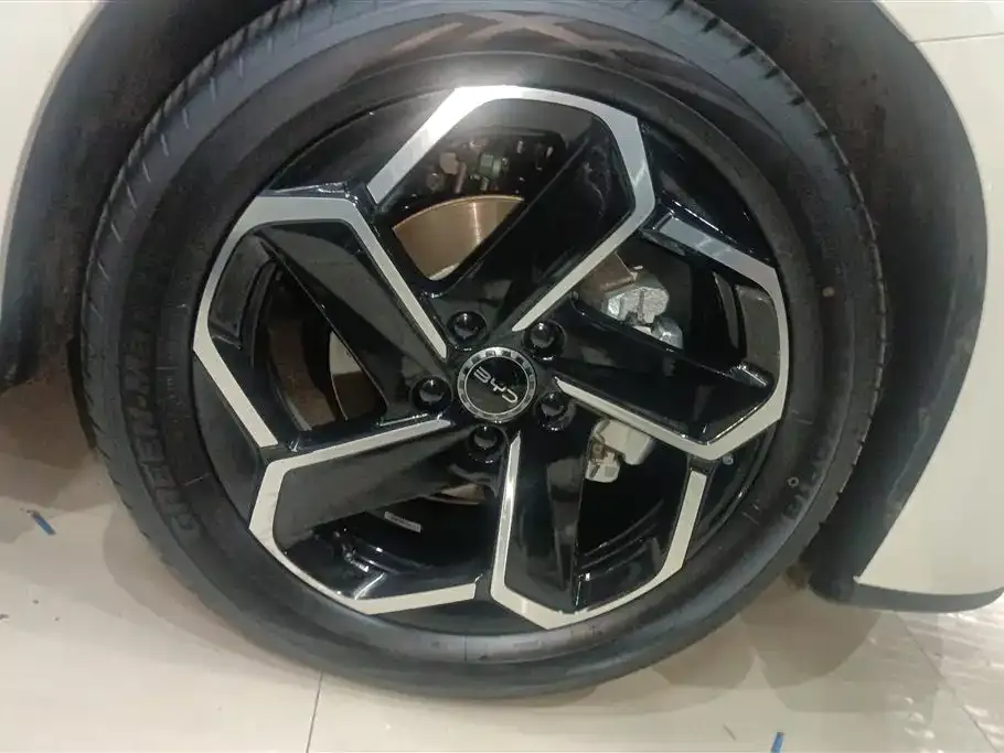 BYD Seal 06 DM-i Touring Edition — фото 3