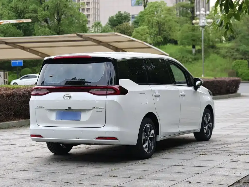 GAC Motor Trumpchi M6 — фото 4