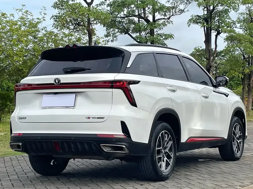 Changan CS75PLUS — фото 10