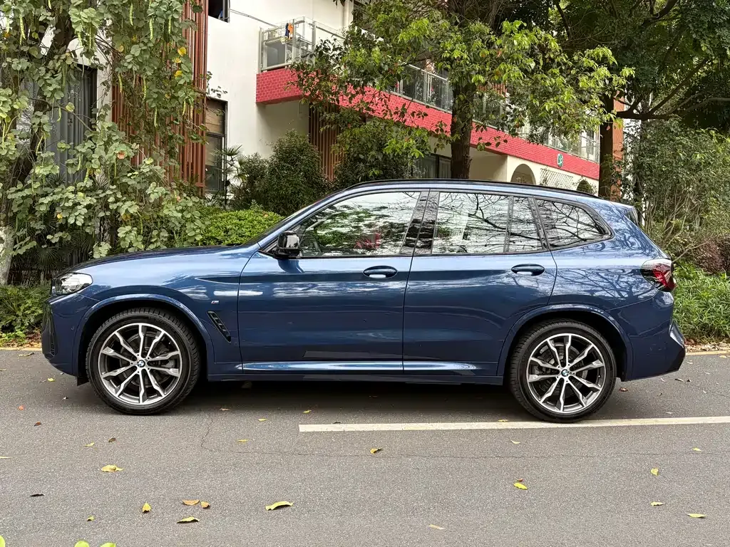 BMW X3 — фото 10