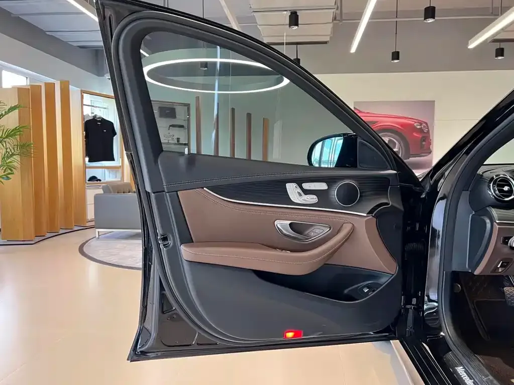 Mercedes-Benz E-Class New Energy — фото 5