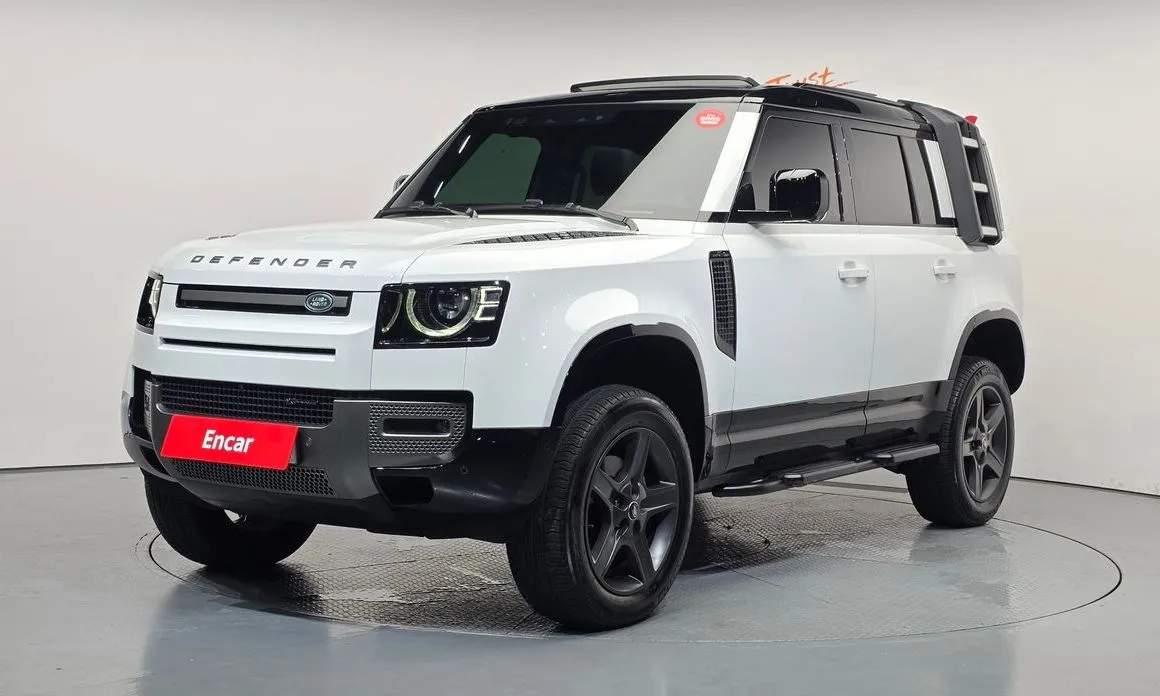 Land Rover Defender — фото 1