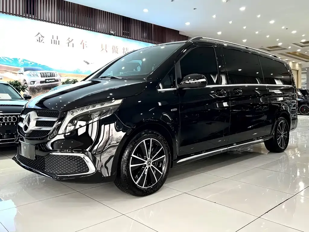 Mercedes-Benz V-Class — фото 4