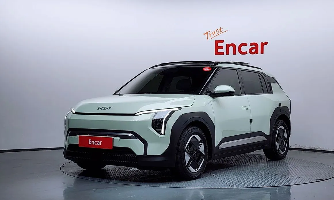 Kia EV3 — фото 1