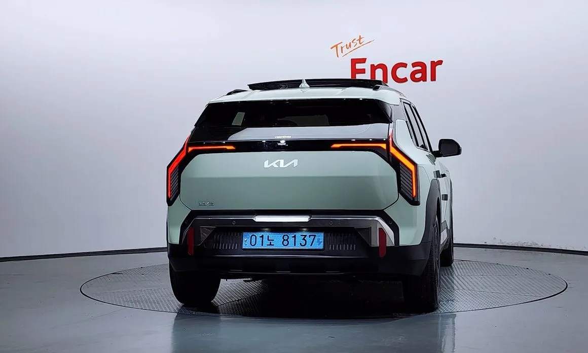 Kia EV3 — фото 2