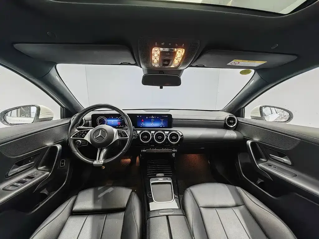 Mercedes-Benz A-Class — фото 10