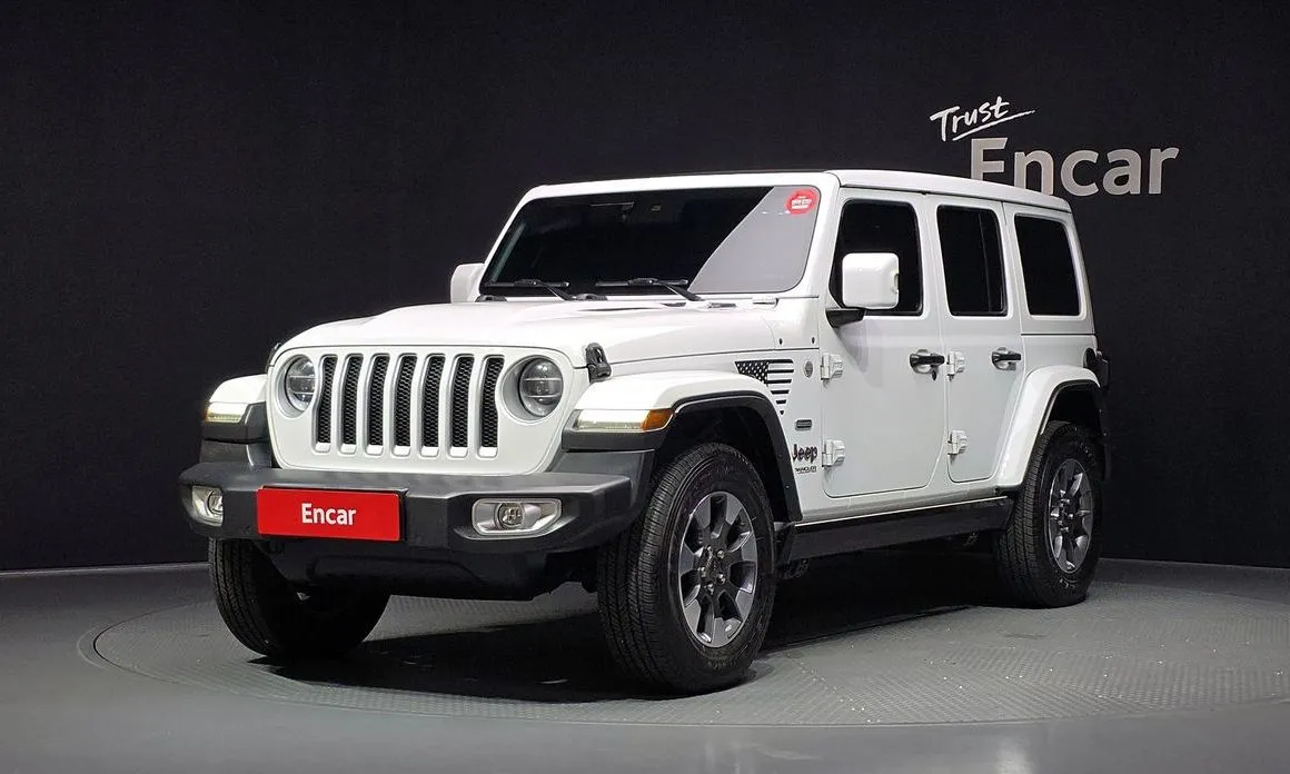 Jeep Wrangler — фото 1
