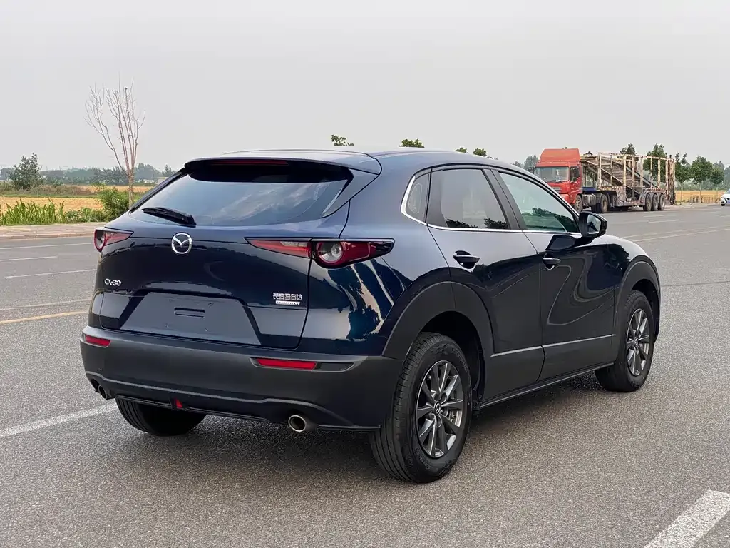 Mazda CX-30 — фото 5