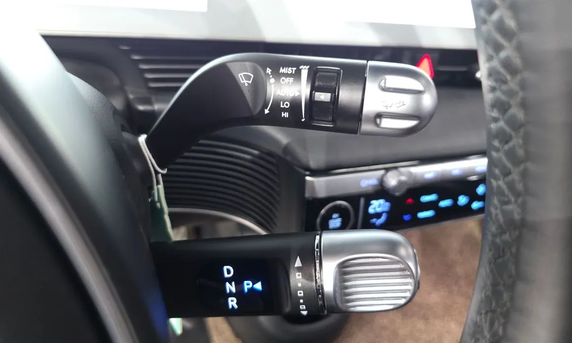 Hyundai Ioniq5 — фото 2