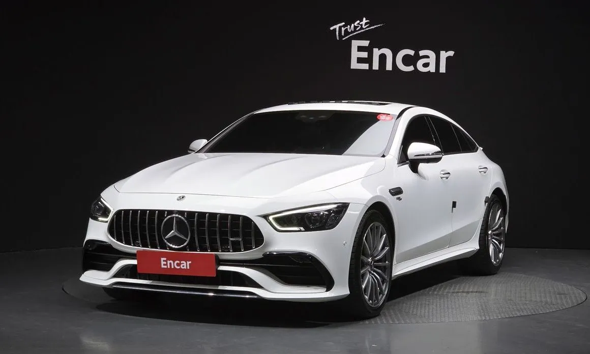 Mercedes-Benz AMG GT — фото 1