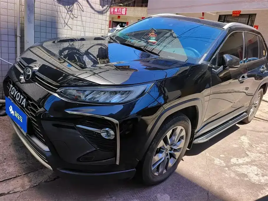 Toyota Wildlander — фото 1