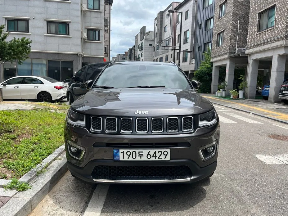 Jeep Compass — фото 5